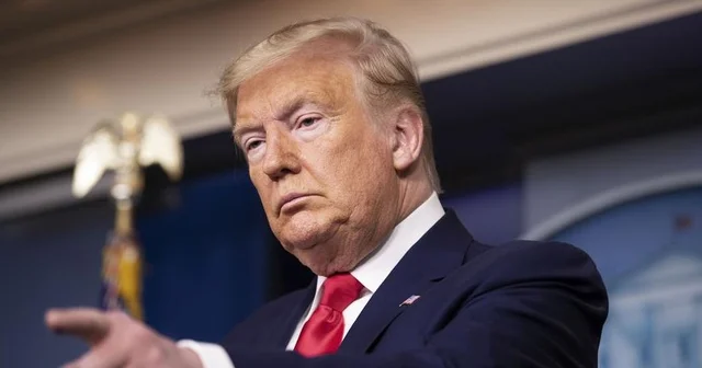 Donald Trump durante una declaración sobre política exterior