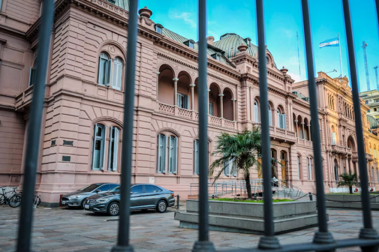 Fachada de los tribunales federales
