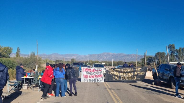 Vicuña reactiva obras clave en La Rioja y se levanta el corte de ruta en Guandacol